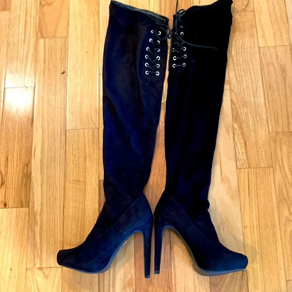 JUSTFAB GiGi Thigh-High  Boots In Black Size 7